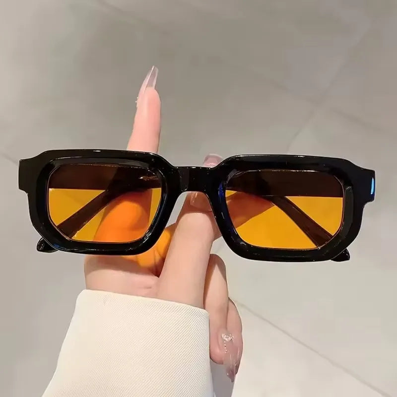 Retro Sunglasses with UV400 Protection Rectangular Frame