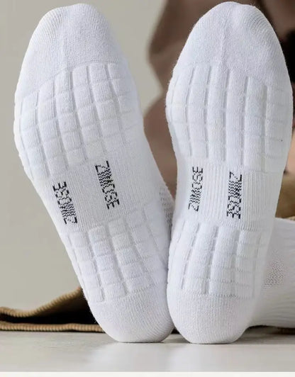 Basketball Socks Cotton Cushioned Crew Sports Socks for Men